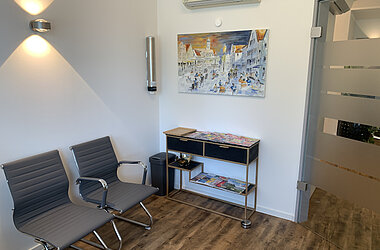 Praxis Kardiologie Sindlinger - Wartezimmer