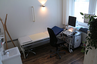 Praxis Kardiologie Sindlinger - Raum 1